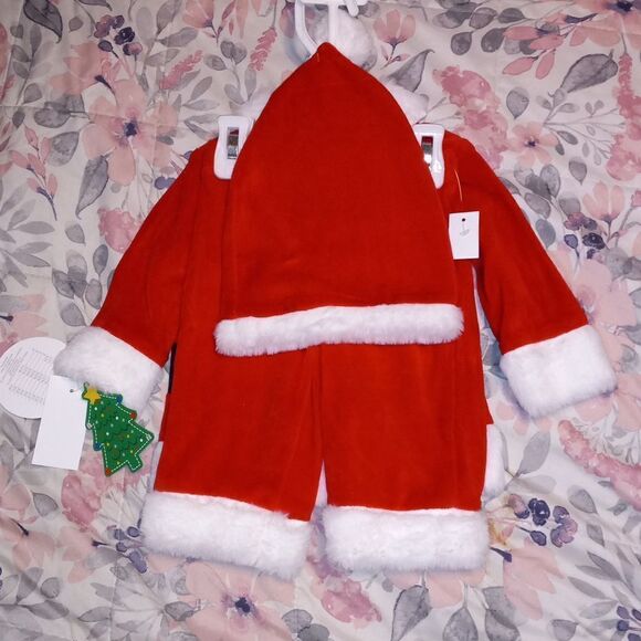 Santa Suit  - Picture 5 of 5